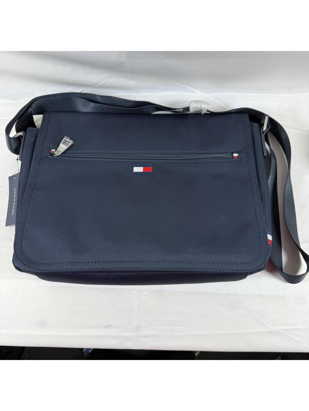Tommy Hilfiger Messenger Bag Navy Crossbody Shoulder Laptop Bag NWT One Size